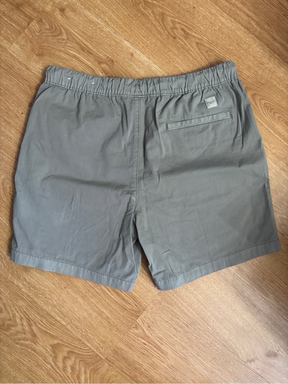 NWT American Eagle Trekker shorts - Picture 2 of 5